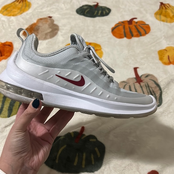 Nike Shoes - Nike Air Max Axis
